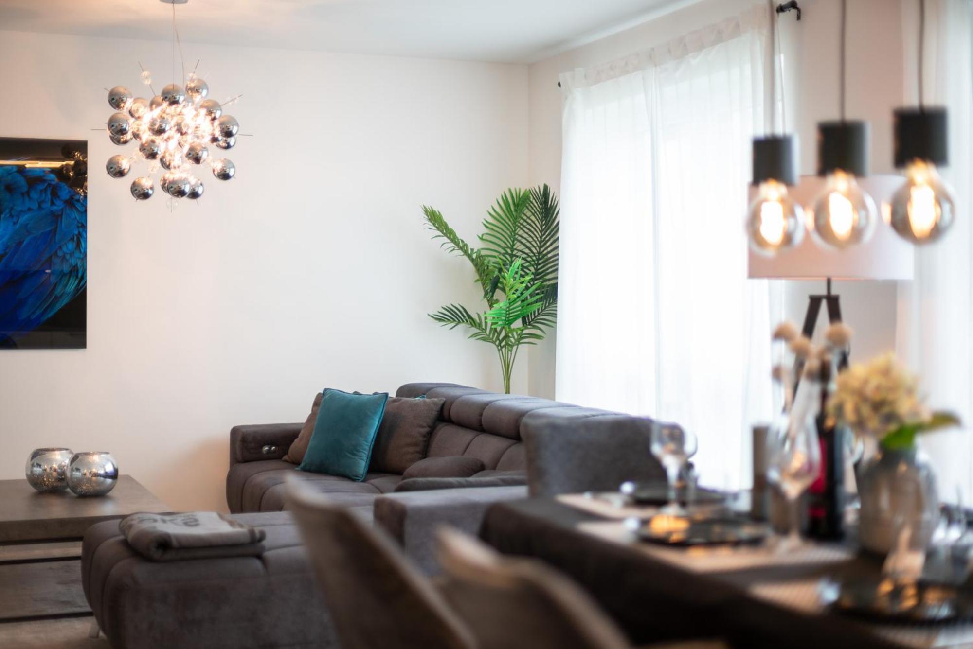 Fairmieten I Moderne Suite I Parkplatz ビーレフェルト エクステリア 写真